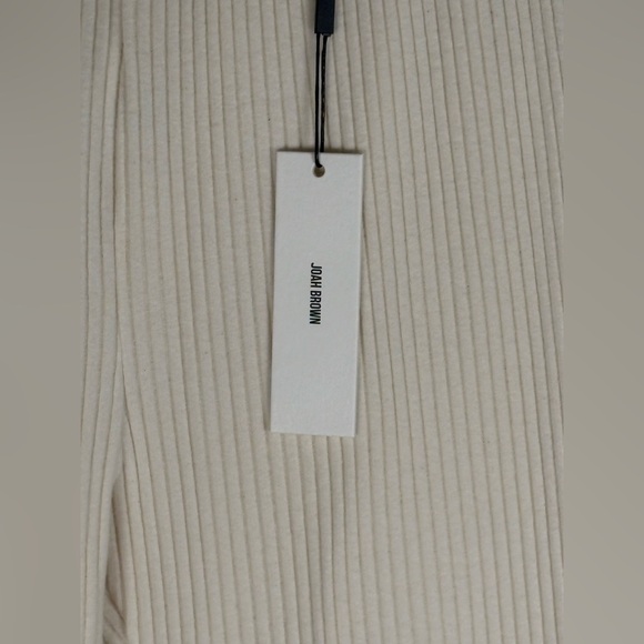 SOLD JOAH BROWN Fitted Mini Flare Pant Natural Luxe Knit NWT Size XS/Small - Picture 9 of 13